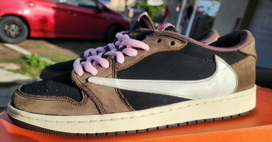 Nike Air Jordan 1 Low OG Mocha Travis Scott CQ4277-001 Size US 11