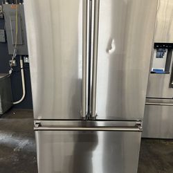 Viking Stainless Steel French Door Refrigerator PB6 C