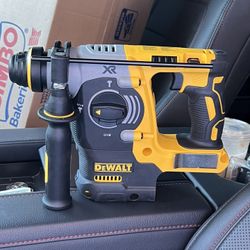 Dewalt Xr SDS Rotary Hammer 1” Tool Only $240 New Nuevo 