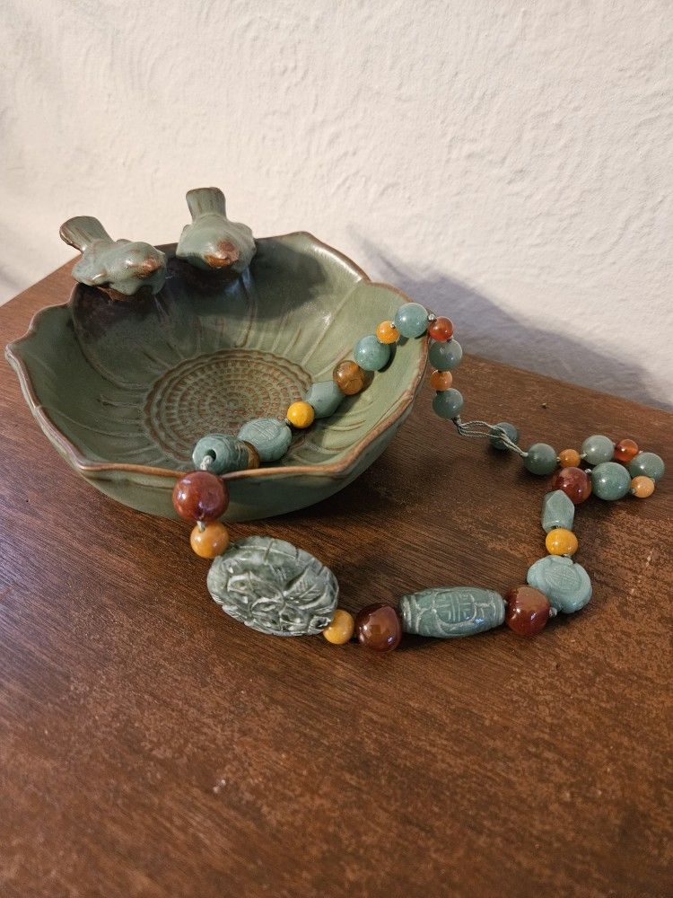 Jade Jadeite Beaded Necklace With Carved Pendant