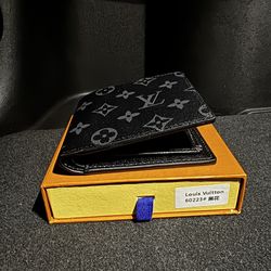 L V Wallet Monogram 