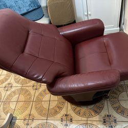 Reclinable/Recliner