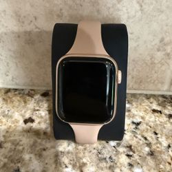 Apple Watch Series 5 40mm