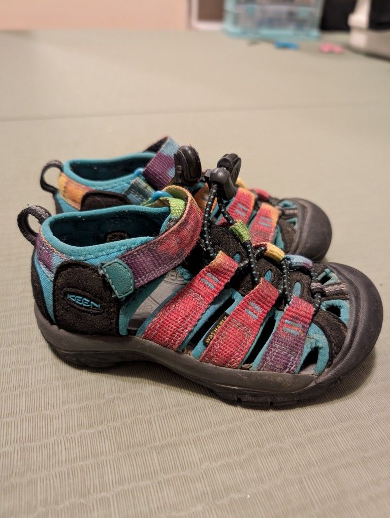 Keen Rainbow Tie Dye Toddler Water Shoes: Size 10