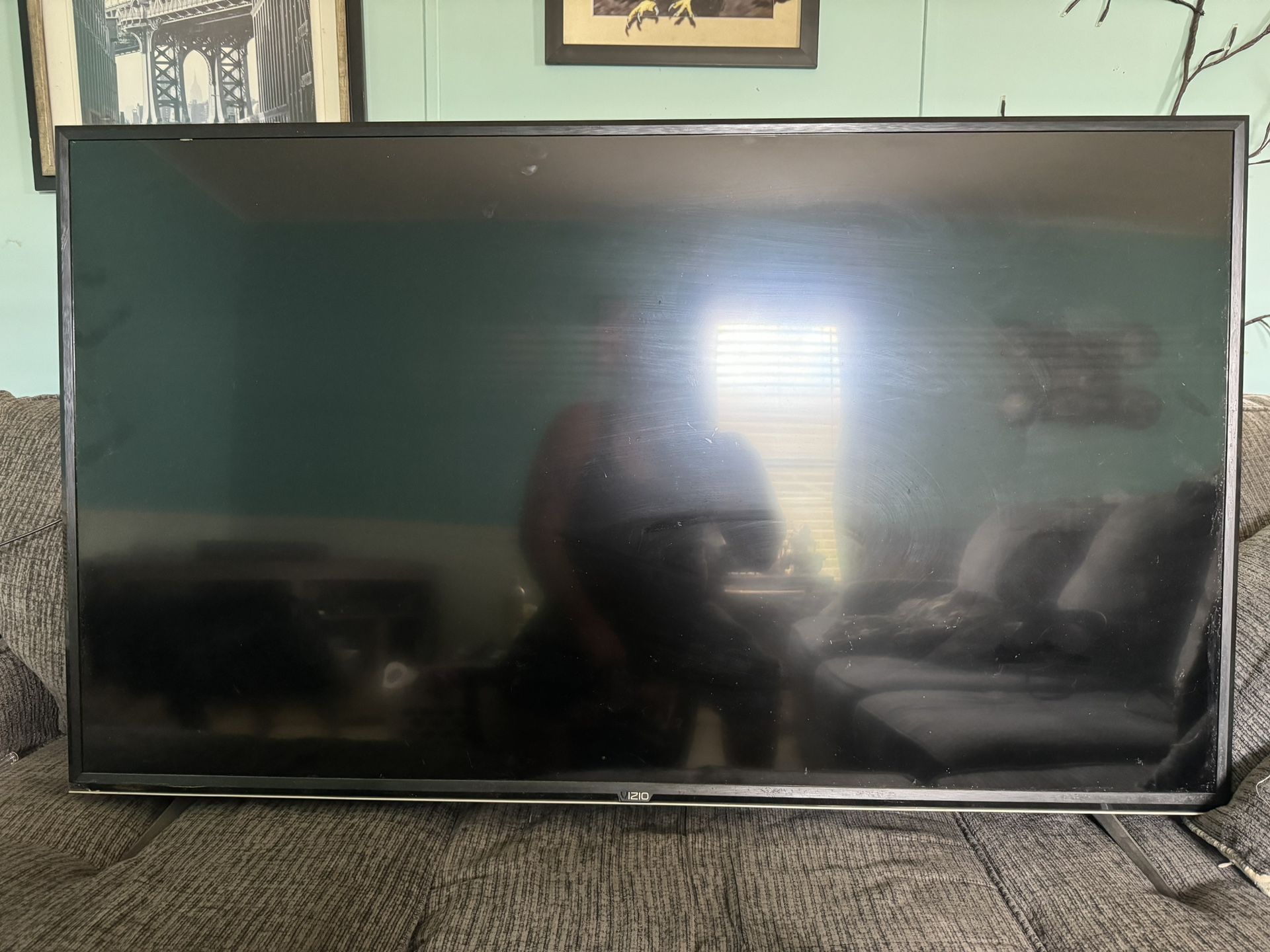 55”VIZIO TELEVISION 