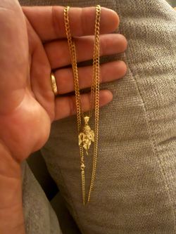 10k gold chain and pendant authentic