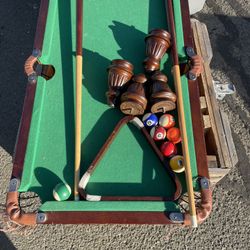 Mini Pool Table 