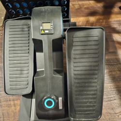 Cubii JR1, Under Desk Elliptical