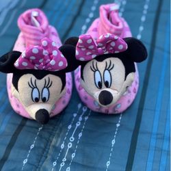 Minnie Mouse Slippers New Without Tags $5