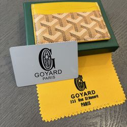 Luxury Card Holder Wallet – New With Box