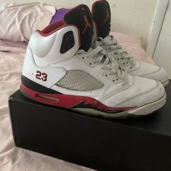 Used Jordan 5 Fire Red 2013 OG Pair For Restoration 