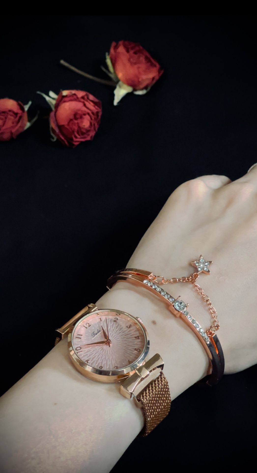 Elegance Watch And Bracelet Rose Gold