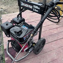 Blackman 2500 Psi Pressure Washer 