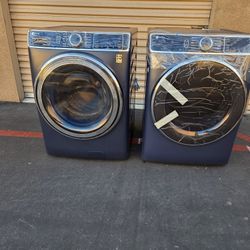 GE Front Load Washer And Gas Dryer 