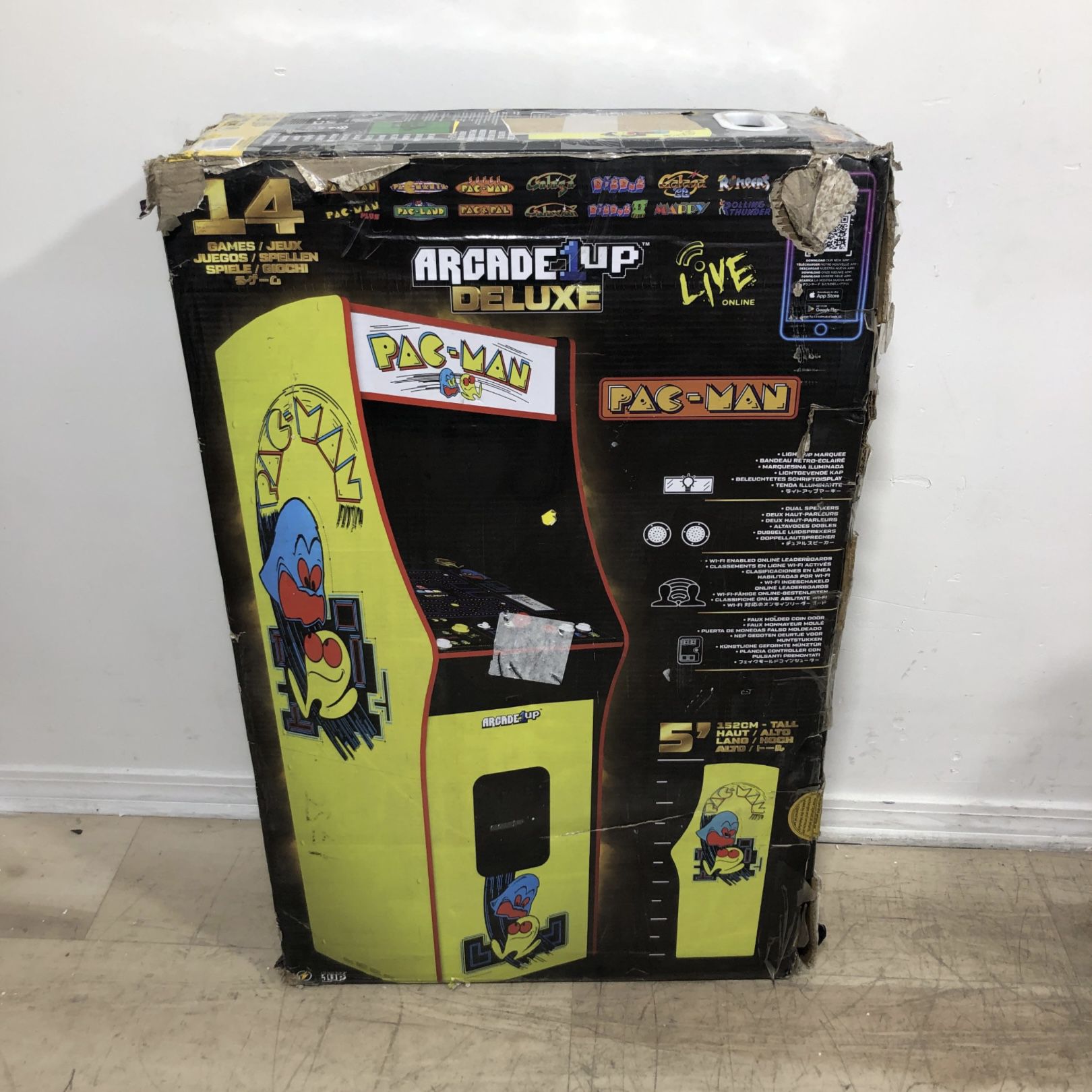 Arcade1Up PAC-Man Deluxe Arcade Machine
