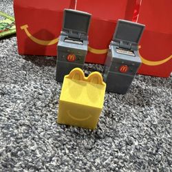 Lil McDonald’s Toy