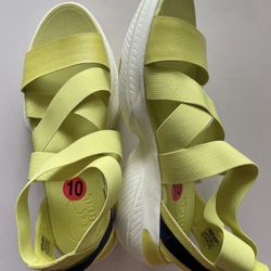 New Sorel Sandals, Size 10