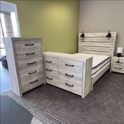 CAMBECK WHITEWASH PANEL BEDROOM SET