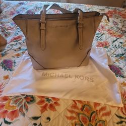 Grey Michael Kors Handbag 