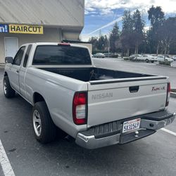 1998 Nissan Frontier