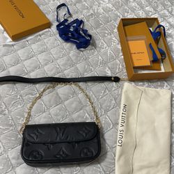 lv iv wallet on chain