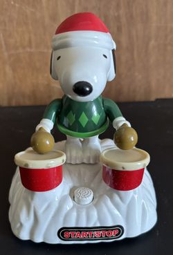 Drum Playing Snoopy Musical Toy