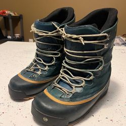 Burton snowboard boots size 11