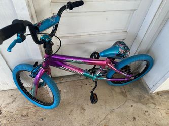 Girl bike
