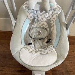 Ingenuity ConvertMe 2-in-1 Portable Baby Swing & Infant Seat