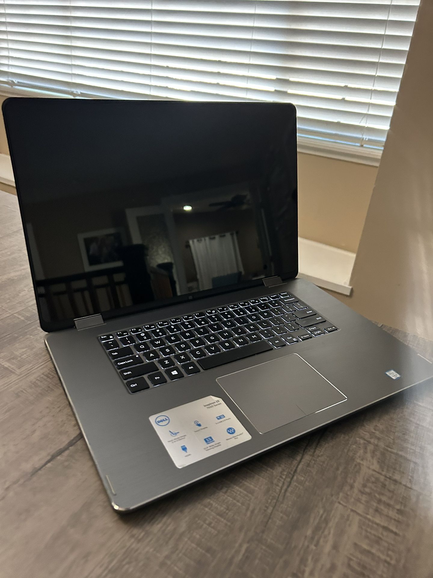 Dell Inspiron 15 7000 Series Laptop – i5, 8GB RAM, Touchscreen, Windows 10