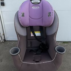Graco Car Seat 