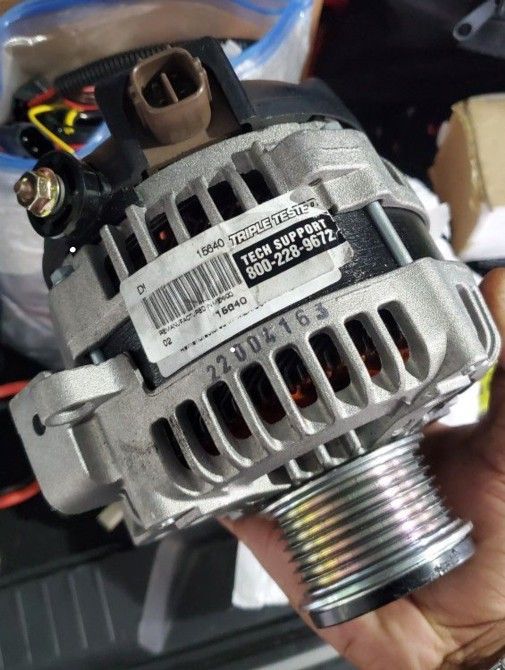 Duralast Remanufactured Alternator 15640 (Pontiac, SCION, Toyota)