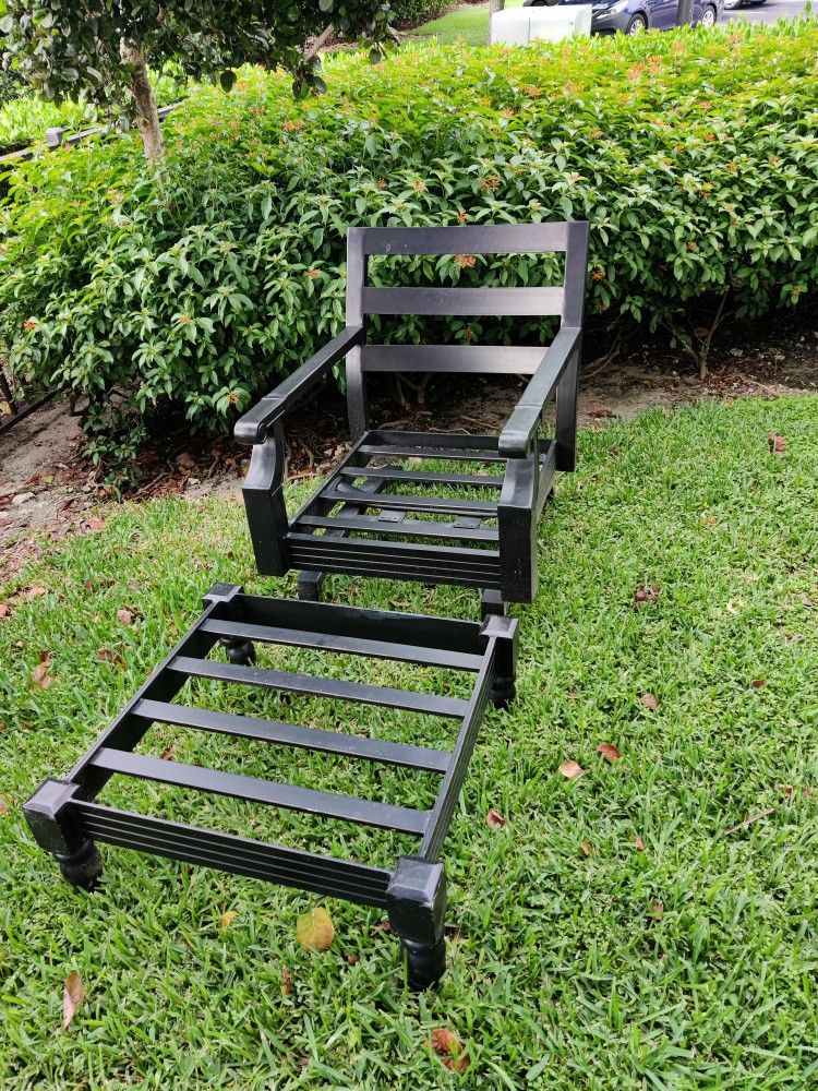 Outdoor anodized Black metal Patio Furniture Frames for Sale in Miramar