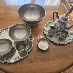 Williamsburg Pewter Collection