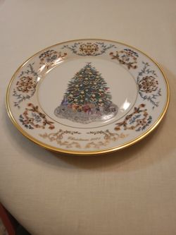 Lenox " Christmas Trees Around The World" - Ireland