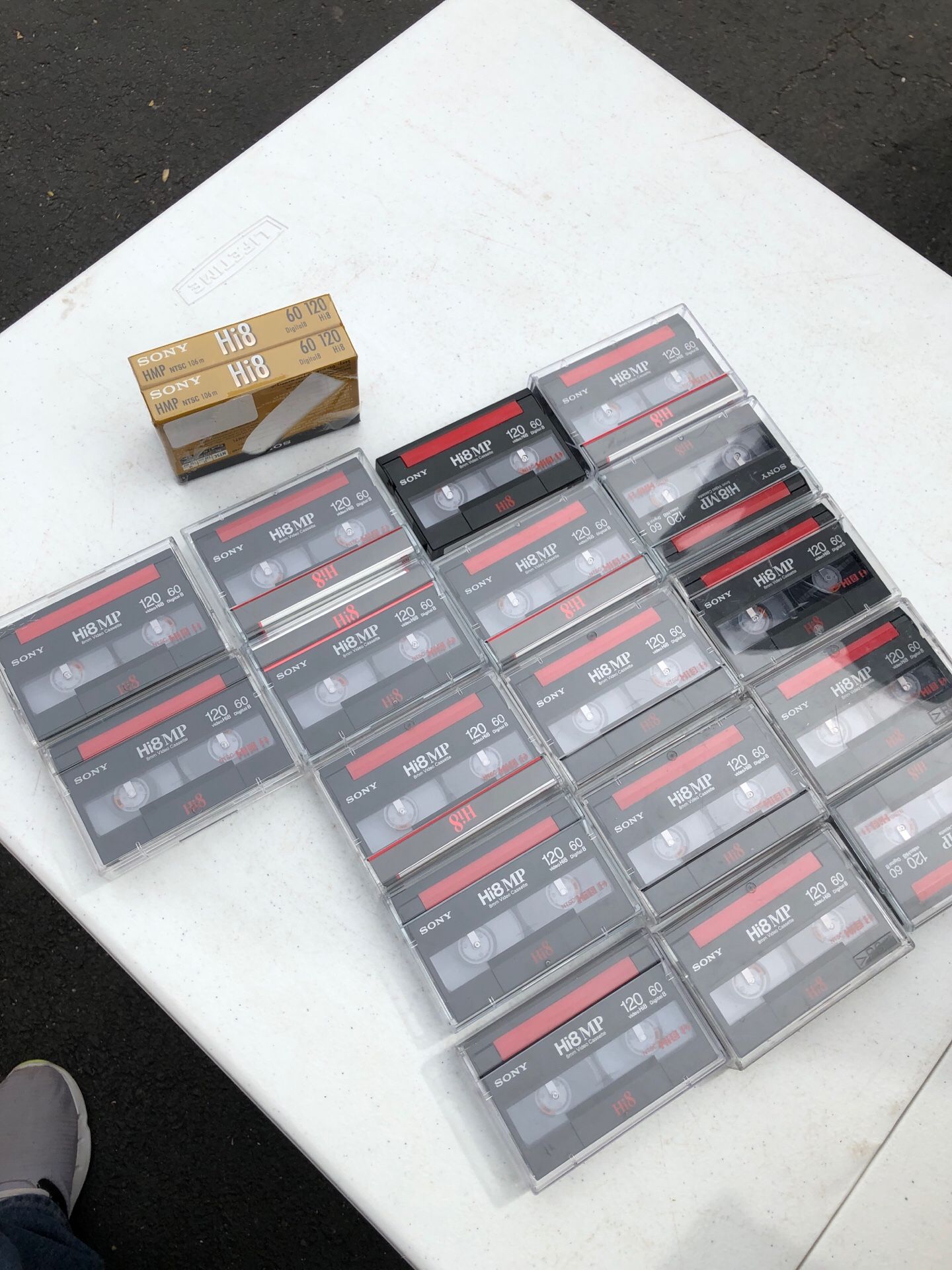 Hi8 MP video cassette set 19