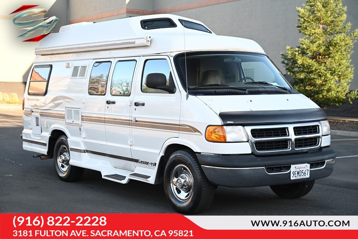 2001 Dodge Ram Van