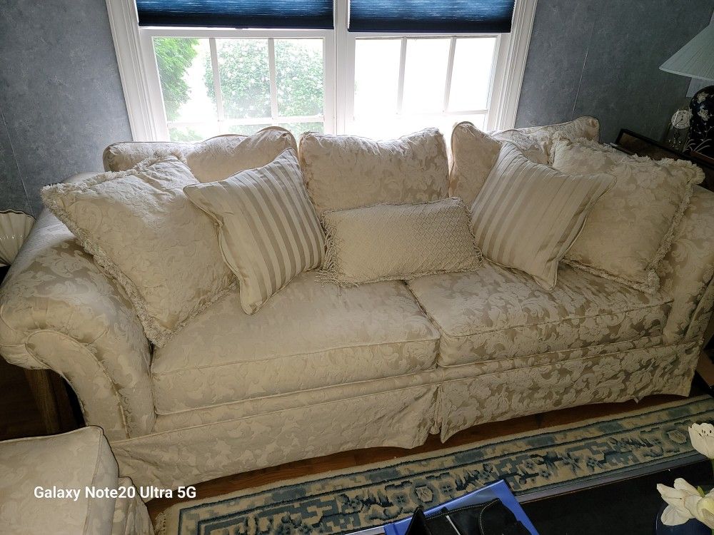 3 Piece Couch Set
