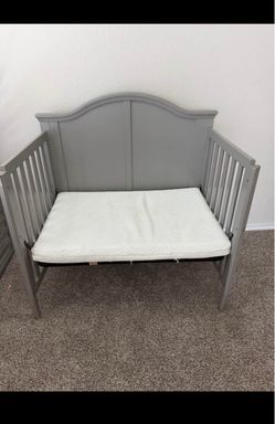 Gray Convertible Baby Crib with Mattress