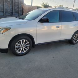 2013 Nissan Pathfinder