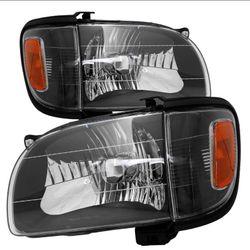 01-04 Tacoma Black Housing Amber Corner Headlights Replacement 