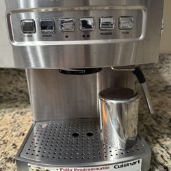Expresso Machine - Cuisinart EM-200NP1