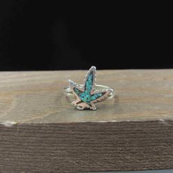 Size 4.25 Sterling Silver Turquoise Chip Inlay Leaf Band Ring Vintage