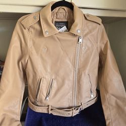 Womens Levi faux leather crop jacket with belt