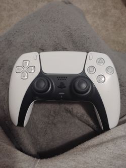 White PS5 controller