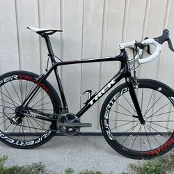Trek Emonda SL Carbon Road Bike Large 58cm! Very Nice!