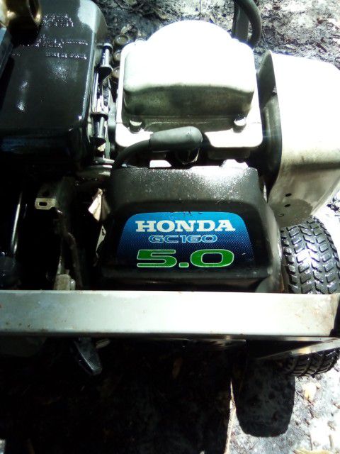 Honda Pressure Washer Runs Great 