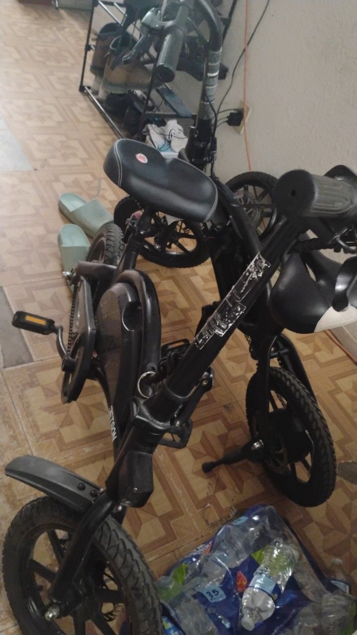 2 Working Jetson Pro Electric Bikes