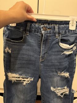 american eagle ripped jeans   