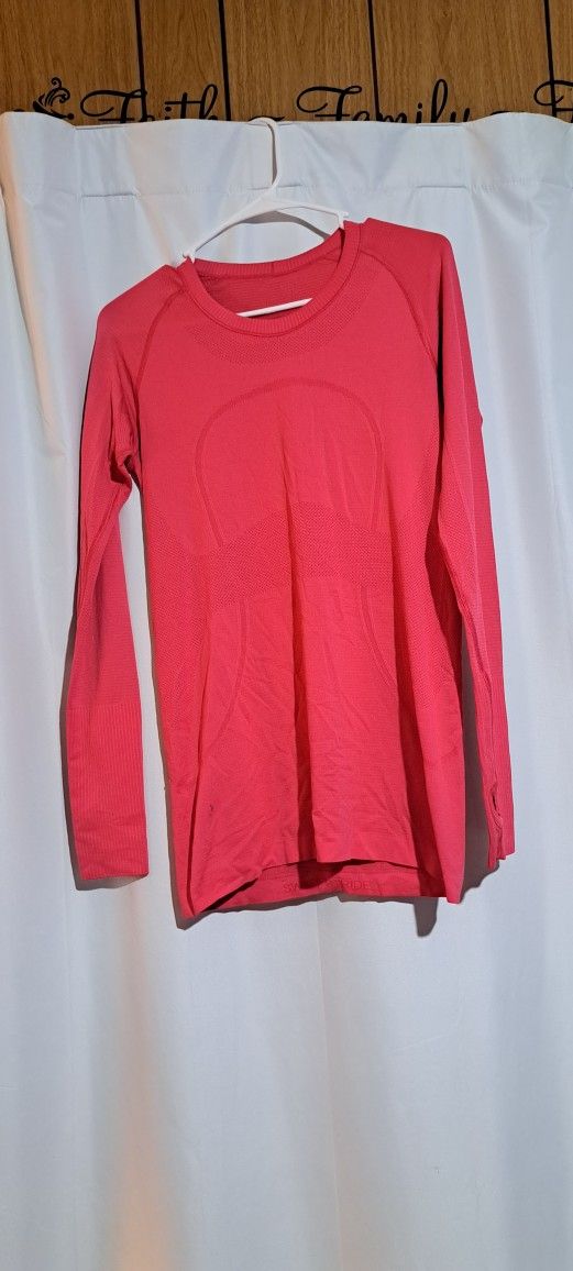LULULEMON WOMEN'S TOPS 